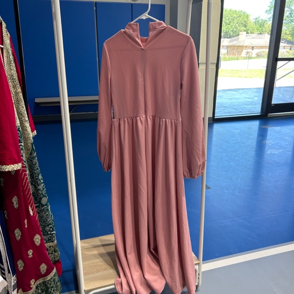 Long Dress - Picture 3 of 8